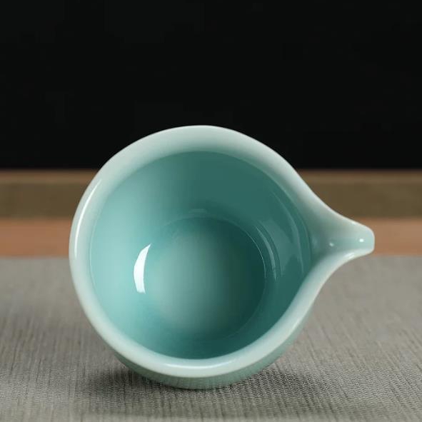 Celadon Ceramic Cup - Longquan Celadon Younger Brother Kiln Pink